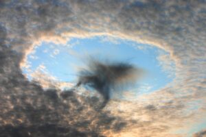 Fallstreak Hole Clouds